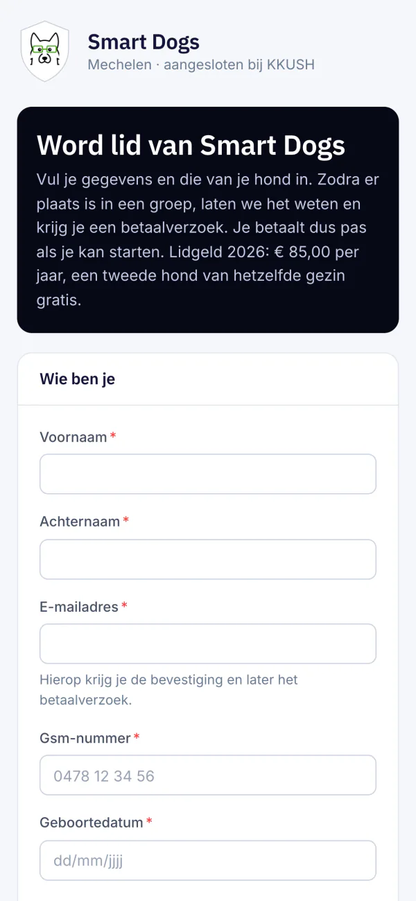 Aanmeldformulier van een hondenschool op de gsm, gemaakt met Ledenadmin